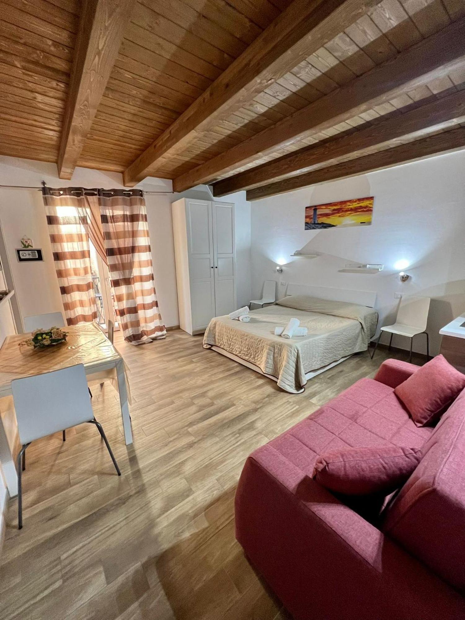 67 Rooms Cefalu Exterior photo